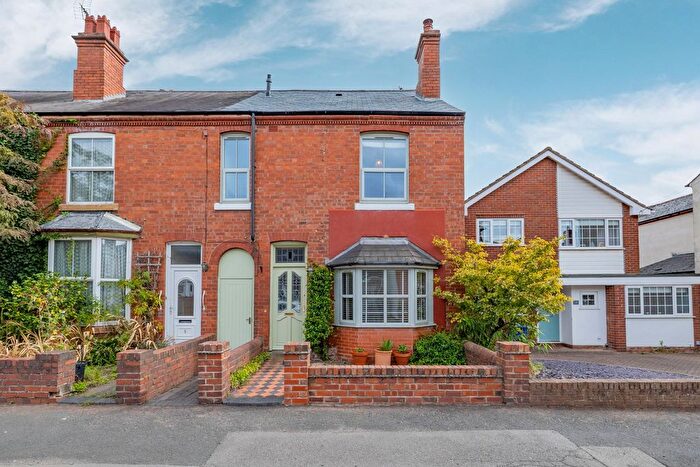 2 Bedroom End Terrace House For Sale In Duncombe Street, Wollaston, Stourbridge, DY8