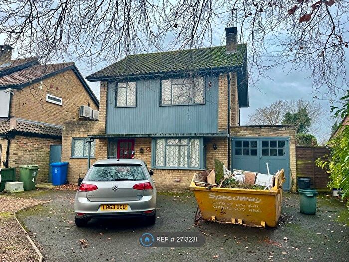 3 Bedroom Detached House To Rent In Station Road, Wraysbury, Staines-Upon-Thames, TW19