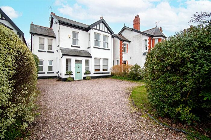 5 Bedroom Detached House For Sale In Thurstaston Road, Heswall, Wirral, CH60