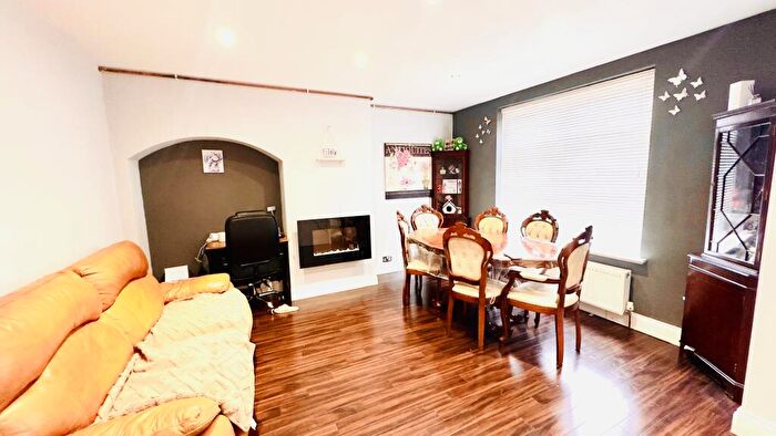 3 Bedroom Terraced House To Rent In Lillechurch Road, Dagenham, Barking And Dagenham, RM8