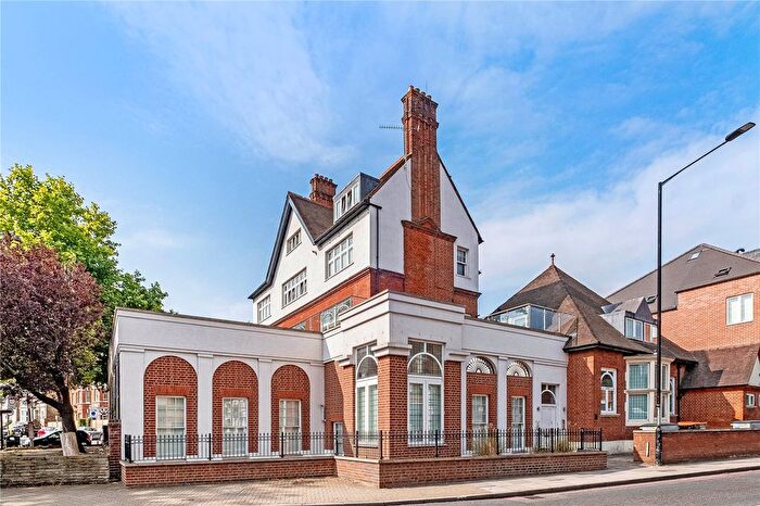 1 Bedroom Flat To Rent In Upper Richmond Road, Putney, London, SW15