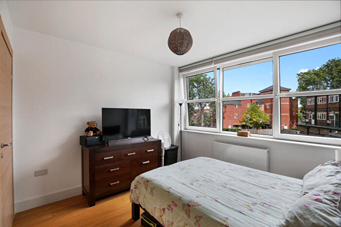 1 Bedroom Apartment To Rent In Samuel Jackson Apartments, Croydon Road, Beckenham, BR3