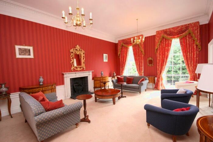 4 Bedroom Town House To Rent In Heriot Row, New Town, Edinburgh, EH3