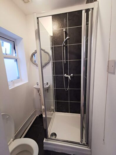 1 Bedroom Flat To Rent In Kentwood Hill, Reading, RG31