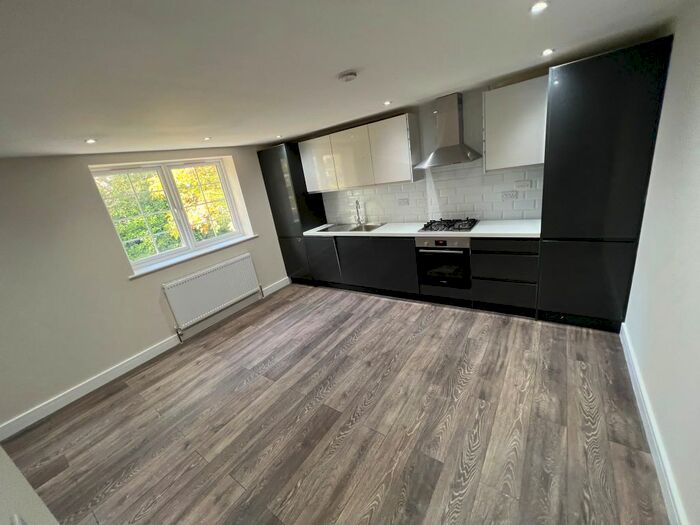 1 Bedroom Flat To Rent In Harvil Road, Uxbridge, UB10