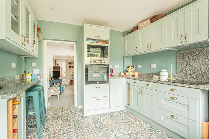 2 Bedroom Cottage For Sale In Culverhay, Wotton-under-Edge, GL12