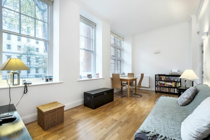 1 Bedroom Flat To Rent In Little Britain, London, EC1A