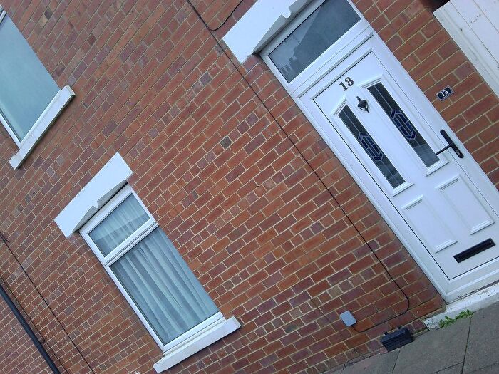 2 Bedroom Terraced House For Sale In Axholme Street, Goole, DN14