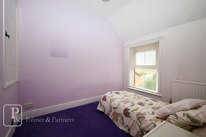 2 Bedroom End Of Terrace House For Sale In Clacton Road, Little Oakley, Harwich, Essex, CO12