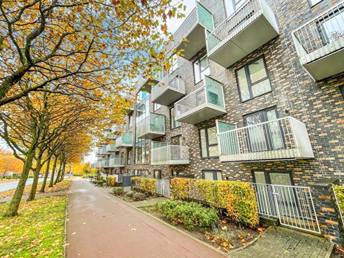 2 Bedroom Apartment To Rent In Lattice Court, Campbell Park, MK9