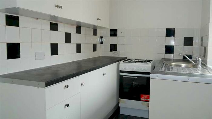 3 Bedroom Property To Rent In Belgrave Road, Oldham, , OL8