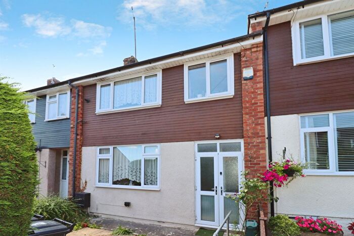 3 Bedroom Terraced House For Sale In Elmore, Bristol, BS15