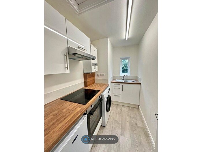 1 Bedroom Flat To Rent In Stanmore Road, Birmingham, B16