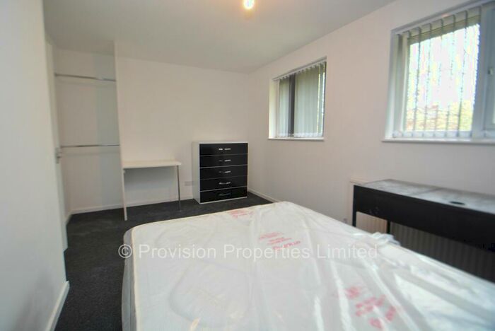 4 Bedroom Terraced House To Rent In Well Close Rise, City Centre, Leeds, LS7