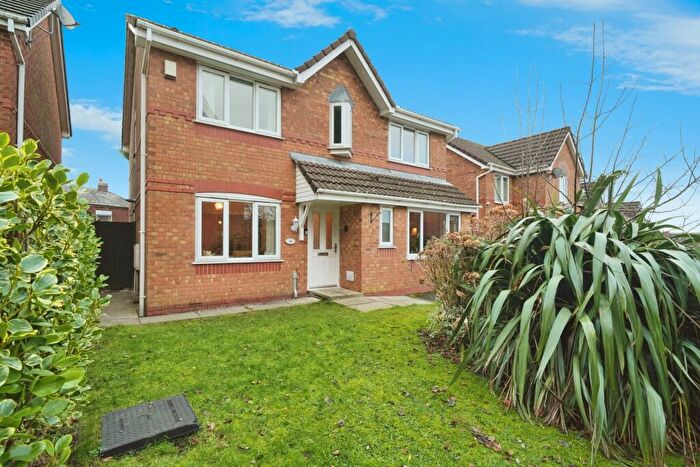 4 Bedroom Detached House For Sale In Nuffield Close, Bolton, Lancashire, BL1