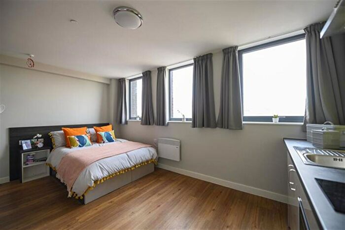 Studio To Rent In Queen Street, Sheffield, S1