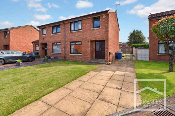 3 Bedroom Semi-Detached House To Rent In Newpark Crescent, Cambuslang, G72