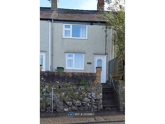 2 Bedroom Terraced House To Rent In Caernarfon Road, Y Felinheli, LL56