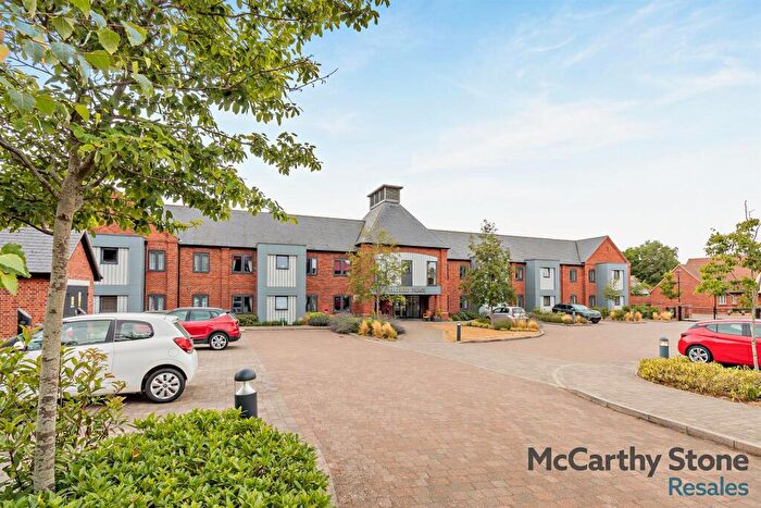 1 Bedroom Apartment For Sale In Tyefield Place, High Street, Hadleigh, IP7