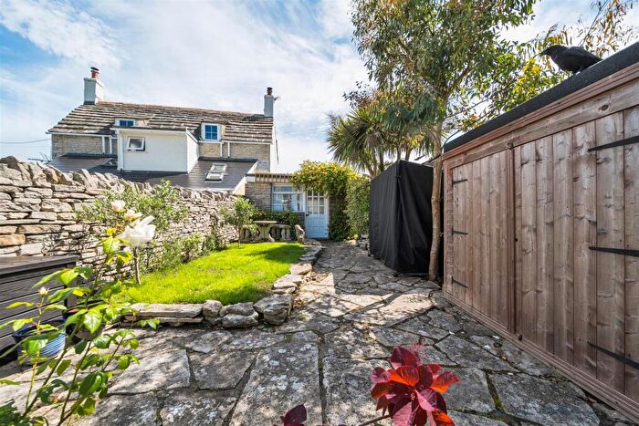 4 Bedroom House For Sale In High Street, Langton Matravers, Swanage, BH19 - Photo 12