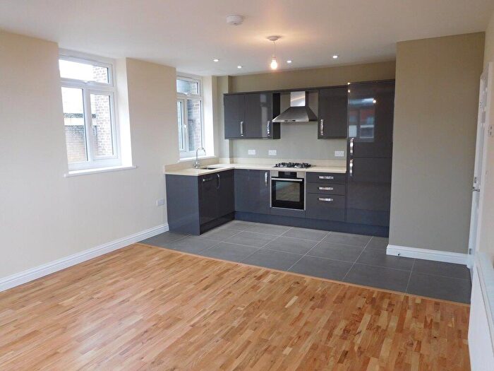 1 Bedroom Apartment To Rent In Springfield Road, Horsham, RH12