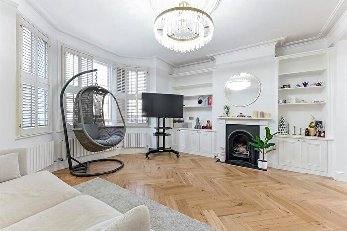 4 Bedroom Property To Rent In Clarence Road, Wimbledon, SW19