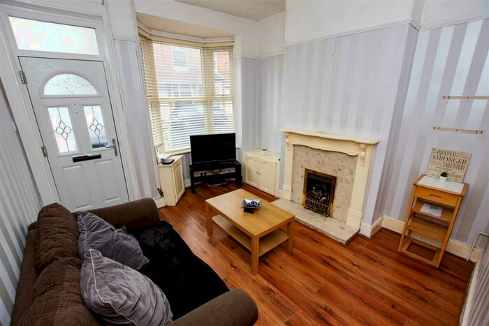 2 Bedroom House To Rent In Gleave Road, Selly Oak, Birmingham, B29