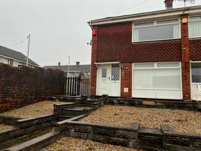 2 Bedroom End Of Terrace House To Rent In Llanllienwen Road, Cwmrhydyceirw, Swansea, SA6