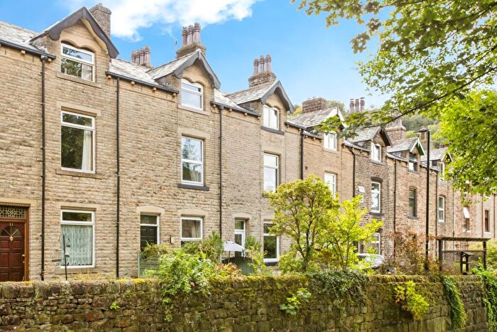 3 Bedroom Terraced House For Sale In Adelaide Street, Hebden Bridge, HX7