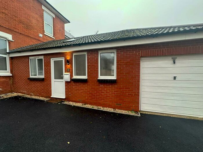 1 Bedroom Apartment To Rent In Southbourne Road, Bournemouth, BH6