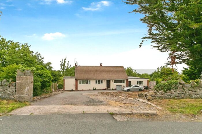 4 Bedroom Bungalow For Sale In Pen Y Bryn Road, Colwyn Bay, Conwy, LL29