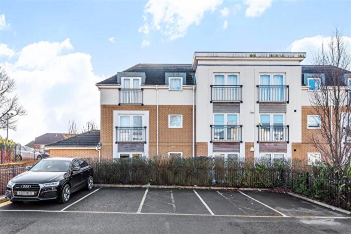 2 Bedroom Flat To Rent In Mallard Court, Baldock, Herts, SG7