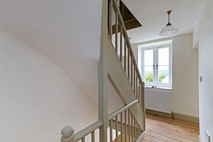 4 Bedroom Detached House For Sale In Randwick, Stroud, GL6