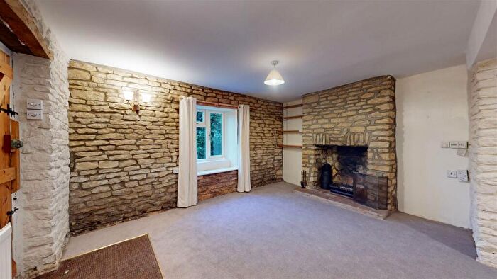 2 Bedroom Semi-Detached House To Rent In Newtown, Easton On The Hill, PE9