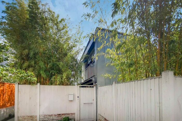 2 Bedroom Semi-Detached House To Rent In Tilson Close, Camberwell, London, SE5