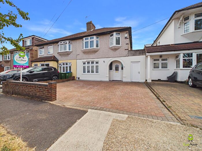 3 Bedroom Semi-Detached House For Sale In Whitfield Road, Bexleyheath, Kent, DA7