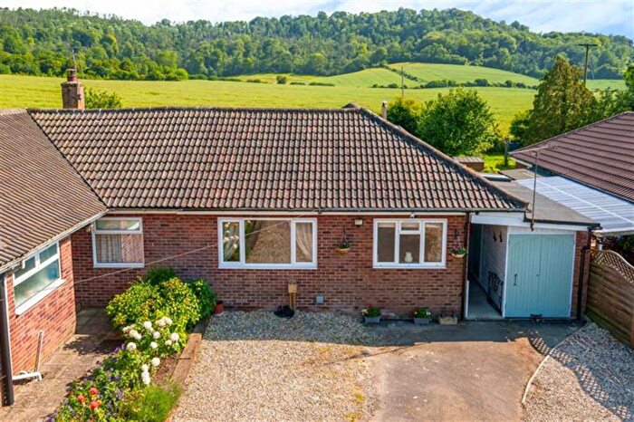 3 Bedroom Semi-Detached Bungalow For Sale In South Acre, South Harting, GU31