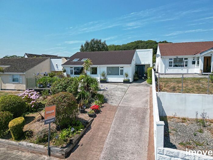 4 Bedroom Detached Bungalow For Sale In Old Paignton Road, Livermead, Torquay, TQ2