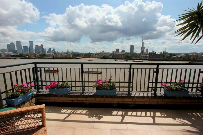 2 Bedroom Flat To Rent In Towerside, Wapping High Street, Wapping, E1W