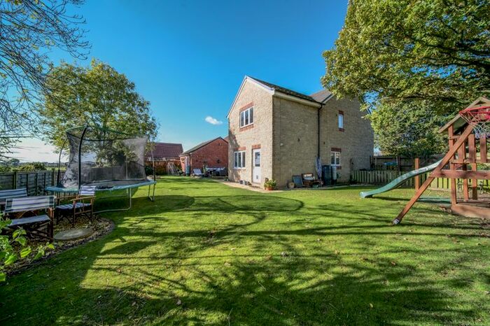 4 Bedroom Detached House For Sale In Lopes Close, Melksham, SN12