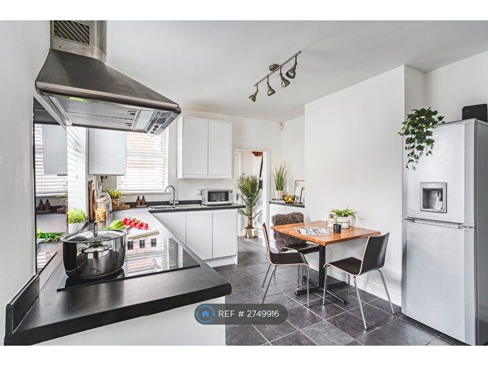 3 Bedroom Terraced House To Rent In Peach Street, Derby, DE22