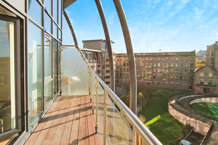 2 Bedroom Flat For Sale In Victoria Mills, Salts Mill Road, Shipley, Bradford, BD17