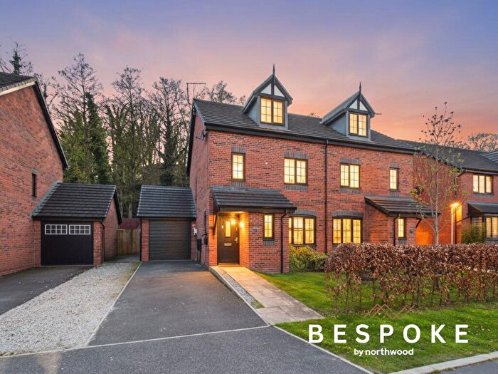 4 Bedroom Town House For Sale In Forge Lane, Congleton, CW12