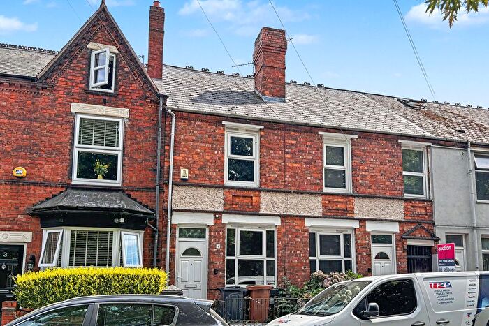 3 Bedroom Terraced House For Sale In Avenue Road, Darlaston, Wednesbury, WS10