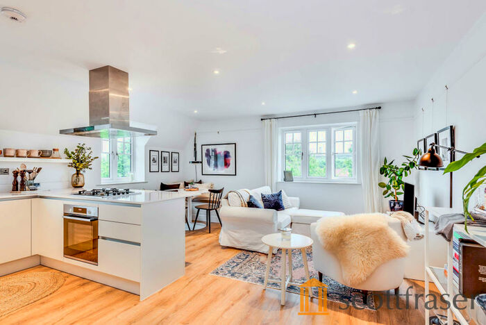 1 Bedroom Apartment To Rent In Cumnor Hill, Oxford, OX2