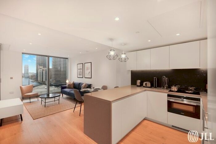 1 Bedroom Flat For Sale In Marsh Wall, London, E14