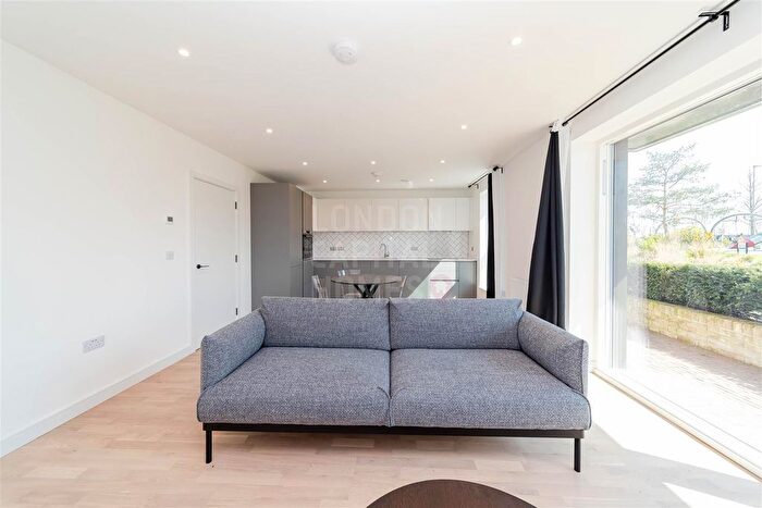 2 Bedroom Flat To Rent In Watson House, Greenleaf Walk, Southall, UB1