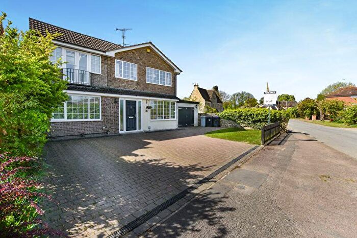 4 Bedroom Detached House For Sale In Casewick Lane, Stamford, PE9