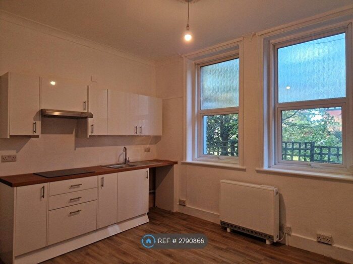1 Bedroom Flat To Rent In Earls Avenue, Folkestone, CT20
