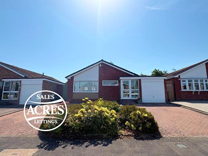 2 Bedroom Detached Bungalow For Sale In Lapworth Drive, Sutton Coldfield, B73